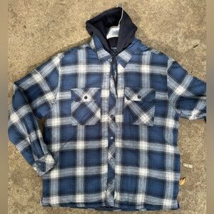 Boston Traders Blue and White Lightweight Shirt Jacket Size XL